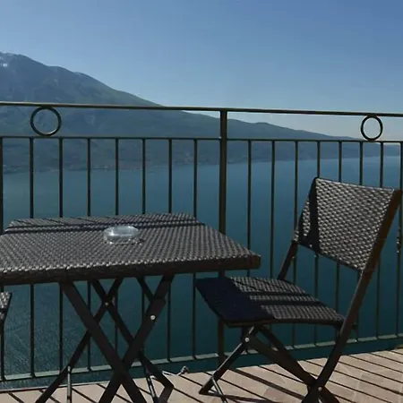 Miralago Hotel
