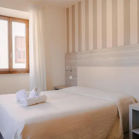 Miralago Hotel 3*