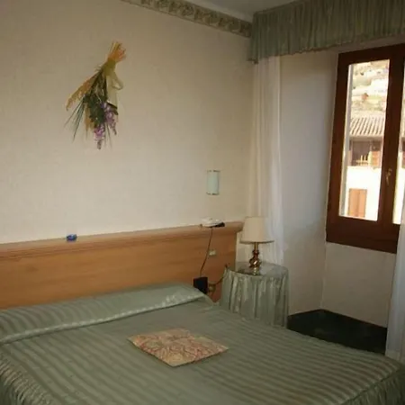 Miralago Pieve (Lombardy)