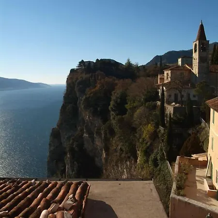 Miralago 3* Pieve (Lombardy)