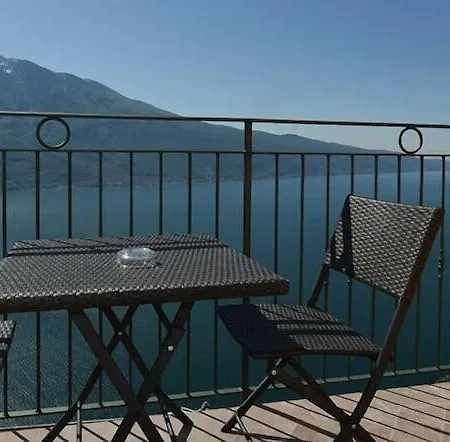 Miralago Hotel 3*
