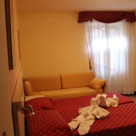 Miralago Hotel Pieve (Lombardy)