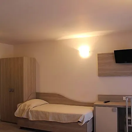Miralago 3* Pieve (Lombardy)
