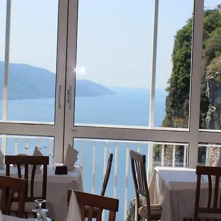Hotel Miralago 3*