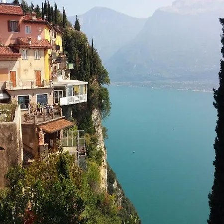Miralago Pieve (Lombardy)