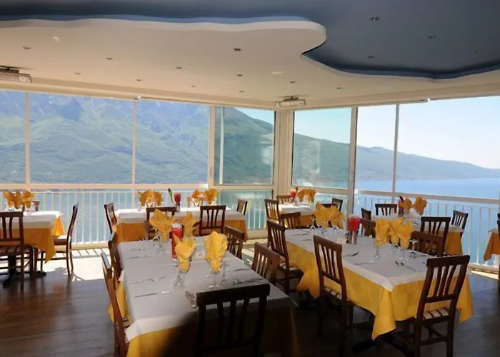 Hotel Miralago Pieve (Lombardy)