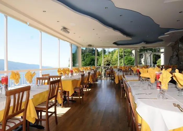 Miralago Hotel Pieve (Lombardy)