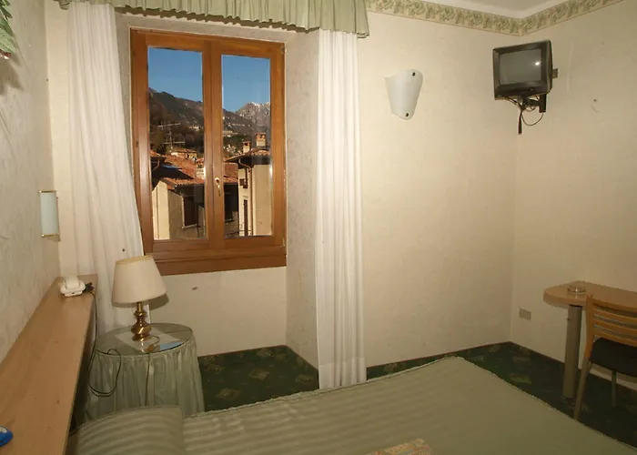 Miralago Pieve (Lombardy)