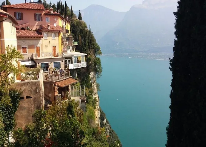 Miralago Pieve (Lombardy)