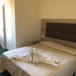 Miralago 3* Pieve (Lombardy)
