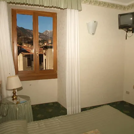 Miralago Hotel 3*