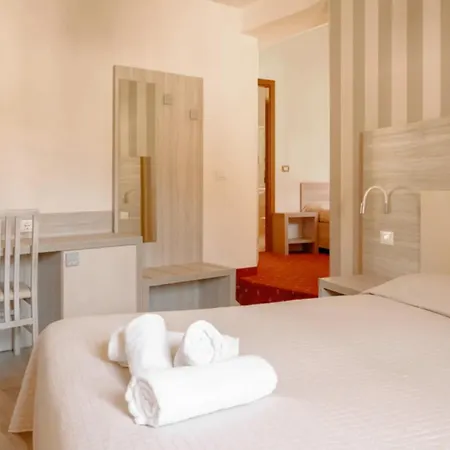 Miralago Hotel
