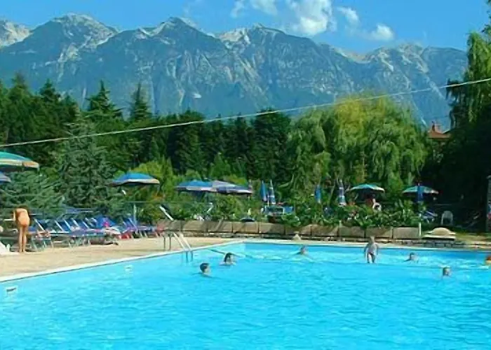 Miralago Hotell Pieve (Lombardy)